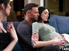 Verga grande, Tetas grandes, Tetona, Pareja, Polla, Estilo perrito, Embarazada, Trio