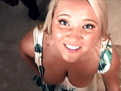 Grosser arsch, Blondine, Blasen, Hundestellung, Fetisch, Handjob, Riesig, Pov