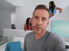 Grosse bite, Gros seins, Fille latino, Lesbienne, Léchez, Culottes ou slips, Chatte, Chevaucher