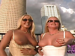 Enthousiasteling, Blond, Flashing, Hd, Openbaar, Kut duiken, Geschoren, Onder de rok