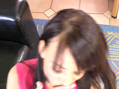 Petite femme, Adolescente