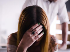 Bedriegen, Diep in de keel, Gezin, Vingeren, Man, Likken, Roodharige vrouw, Slikken