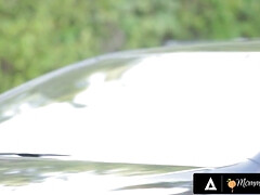 Большая жопа, Брюнетки, Лесбиянка, Милф, Натуральные сиськи, Молоденькие, Сиськи, Игрушки