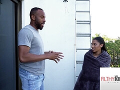 Grosse titten, Blasen, Braunhaarige, Schwanz, Schwarz, Realität