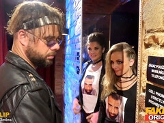 Asiatisch, Grosse titten, Hundestellung, Hd, Orgasmus, Schreiend, Rasiert, Titten