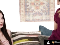 Большая жопа, Большие сиськи, Блондинки, Домашнее видео, Лесбиянка, Мастурбация, Милф