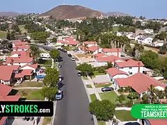 Diep in de keel, Vrouw, Hd, Likken, Nudist, Orgasme, Kut duiken, Rok