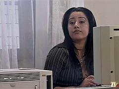 Leie, In den arsch, Tussi, Blondine, Braunhaarige, Hardcore, Interrassisch, Rotschopf