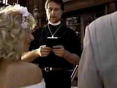 Blonde, Sucer une bite, Mariée, Tromperie, Fétiche, Hard, Rétro ancien