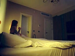 デカ尻, 顔射, 指いじり, ホテル, 熟年, 赤毛, ロシア人, 濡れ