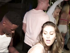 Tetas grandes, Negro, Universidad, Cornudo, Grupo, Estudiante, Trio, Voyeur