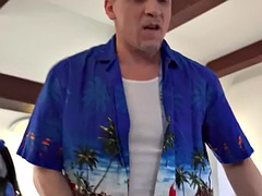 Nana, Gros seins, Rondelette, Tatouage, Plan cul à trois, Nénés