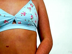 Enthousiasteling, Blond, Hd, Slipje, Geschoren, Alleen, Vibrator