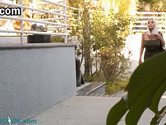 Culo, Tetas grandes, Madura, Tacones, Monstruo, Perforación, Medias largas, Tatuaje