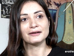 Любители, Брюнетки, Пальцем, Мастурбация, Соло, Сиськи, Игрушки, Влажная