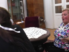 Belle grosse femme bgf, Blonde, Brunette brune, Lunettes, Lesbienne, Masturbation, Mature, Piercing