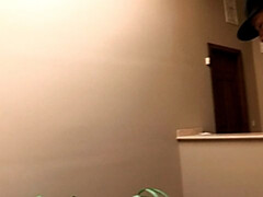 18 ans, Grosse bite, Sucer une bite, Compilation, Tir de sperme, Double pénétration, Groupe, Branlette thaïlandaise