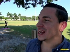 Amateur, Mamada, Morena, Corridas faciales, Latina, Perforación, Coño, Flaco