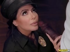 Verga grande, Negro, Garganta profunda, Polla, Interracial, Lamidas, Policía, Coño