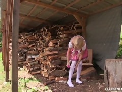 Grosse titten, Blondine, Verein, Kleid, Europäisch, Im freien, Solo, Jungendliche (18+)