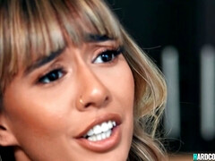 Sucer une bite, Papa, Hard, Lingerie, Petite femme, Actrice du porno, Chatte, Rasée