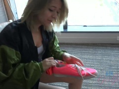 Amateur, Salle de bains, Blonde, Grossier, Culottes ou slips, Pov, Rasée, Fumer