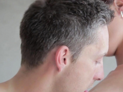 Brunette brune, Réalité, Softcore, Adolescente, Nénés