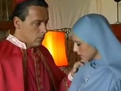 In den arsch, Blasen, Vollbusig, Schwanz, Aufs gesicht abspritzen, Mutti, Orgasmus, Vintage