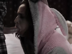 Hija, Corridas faciales, Familia, Marido, Lamidas, Lencería, Pov, Adolescente