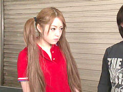 Sucer une bite, Brunette brune, Faciale, Jeux, Japonaise, Pigtail, Sport, Adolescente