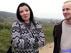 Enthousiasteling, Anaal, Bruinharig, Frans, Ondergoed, Moeder die ik wil neuken, Buiten, Trio