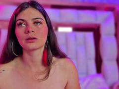 Lieveling, Grote mammen, Blond, Masturbatie, Alleen, Tieten likken, Speelgoed