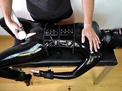 In den arsch, Fesselspiele, Knallhart, Extrem, Fetisch, Hd, Erniedrigung, Strümpfe