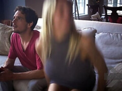 Blonde, Brunette brune, Tir de sperme, Branlette thaïlandaise, Hd, Tabou, Plan cul à trois, Nénés