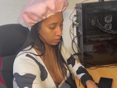 Amateur, Chambre à dormir, Gros seins, En levrette, Fille latino, Fils, Tabou, Tatouage