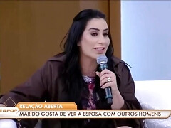 Xgisa E Seu corno No Superpop: A Vintage Latina Teen Orgy with Big Tits and Teen Pornstars