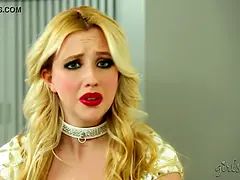 Gezichtzitten, Dominante vrouw, Vingeren, Hd, Zoenen, Lesbisch, Orgasme, Kut duiken