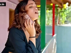 Stunning Indian MILF impassioned erotic video