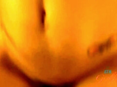 Enthousiasteling, Bruinharig, Fetisj, Voeten fetish, Geschoren, Tatoeage, Tieten likken, Speelgoed