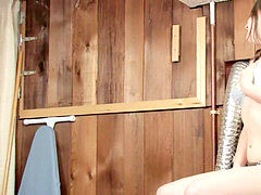 Brunette brune, Masturbation