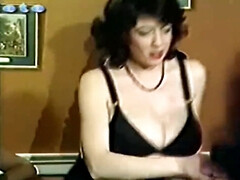 Большие сиськи, Блондинки, Лесбиянка, Белье, Зрелые, Винтаж