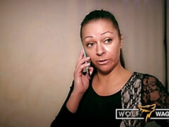 Pijpbeurt, Dubbele penetratie, Handbeurt, Hardcore, Moeder die ik wil neuken, Man man vrouw, Tatoeage, Trio