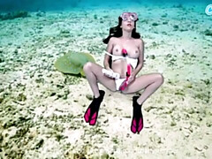 Bikini, Hd, Masturbación, Solo, Tetas, Juguetes, Bajo el agua, Camara web