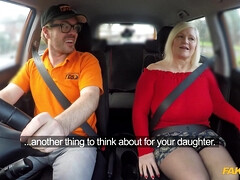 Leie, Blasen, Vollbusig, Oma, Handjob, Lecken, Reif, Muschi