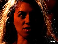 Большой член, Минет, Постарше, Семяизвержение, Куколка, Поцелуи, Милф