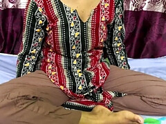 Минет, Парочка, Секс без цензуры, Домашнее видео, Индианки, Мамочка, Голышом, Сыновья