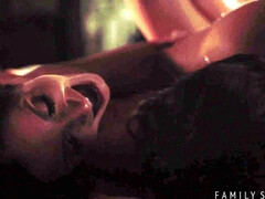 Arsch, Schlafzimmer, Grosse titten, Blasen, Betrug, Familie, Lecken, Muschi