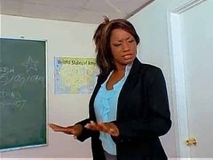 Sizeable Black Ass Teacher Ms. Cinna Bunz
