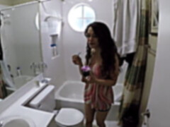 素人, 浴室, フェラチオ, 茶髪の, 彼女, 現実, 驚き, ティーン