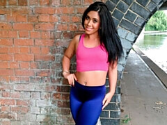 Любители, Большие сиськи, Брюнетки, Эксгибиционист, Латиноамериканки, Милф, Голышом, На публике